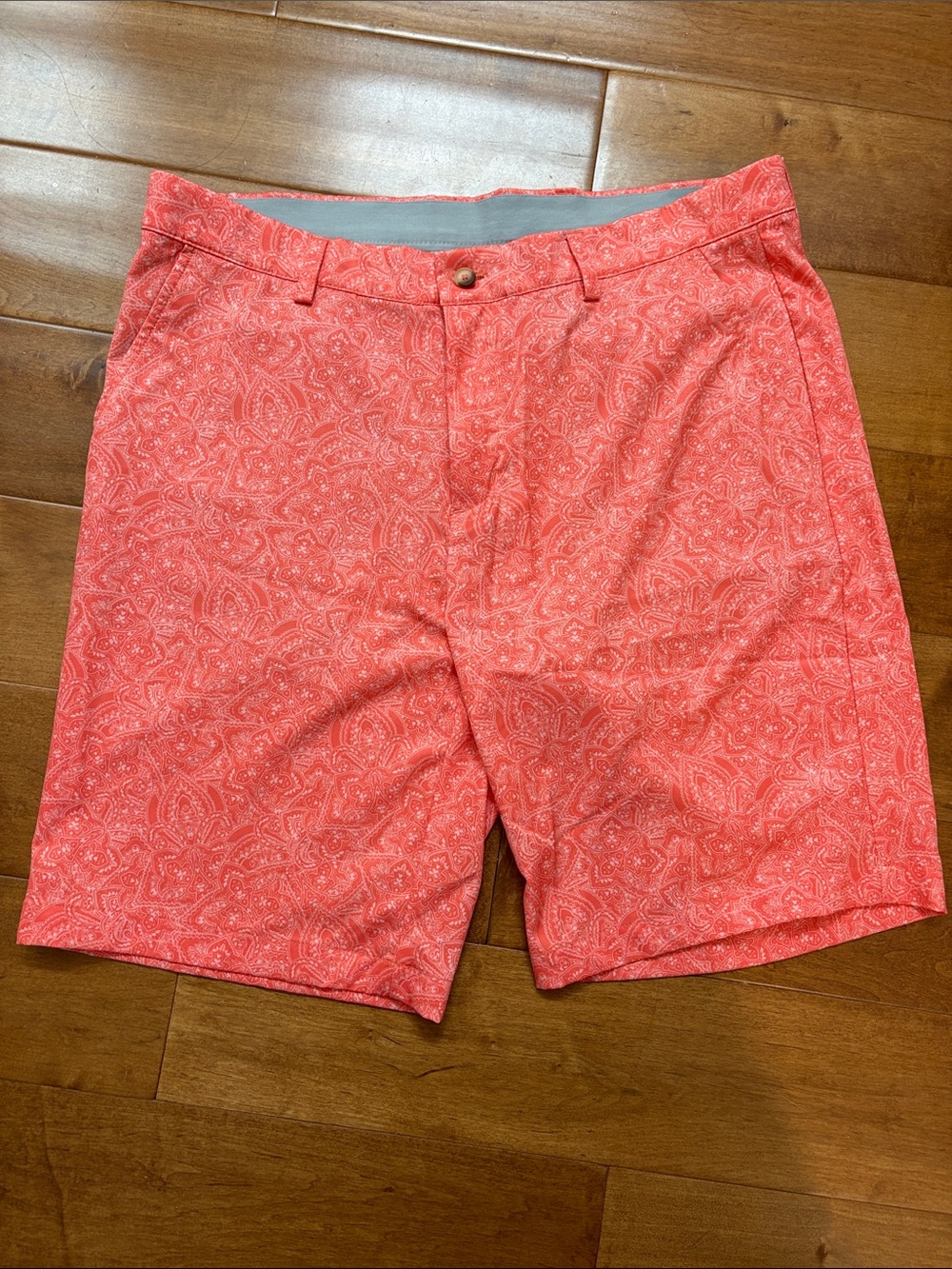 Greg Norman Collection Coral Paisley Flat-Front Golf Shorts